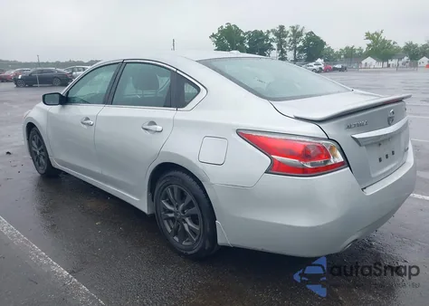 2015 Nissan Altima 2.5 S из США, поврежденный, VIN 1N4AL3AP7FN903157